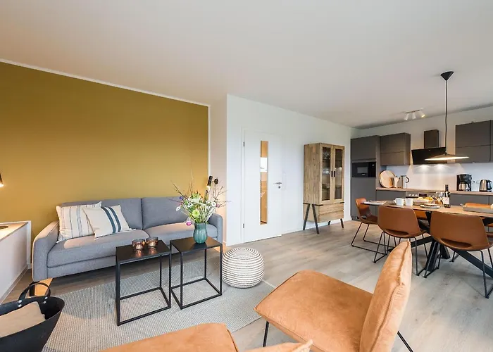 Pl Peter's 5 Apartment *